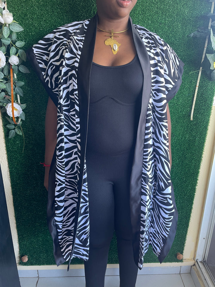 Kimono collection Laura : Élégance et Confort pour Toutes les Occasions
