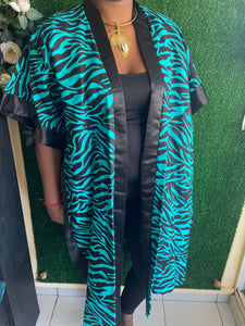 Kimono collection Laura : Élégance et Confort pour Toutes les Occasions