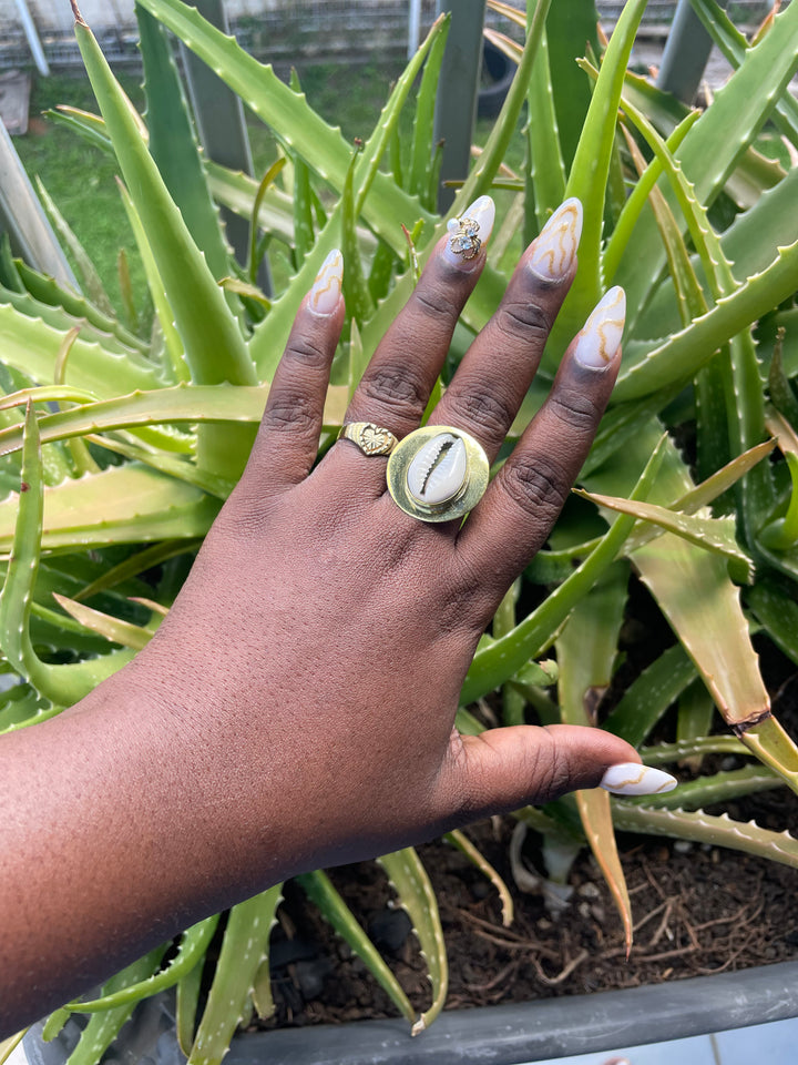 Bague Styl's : Élégance et Modernité pour Sublimer Votre Style