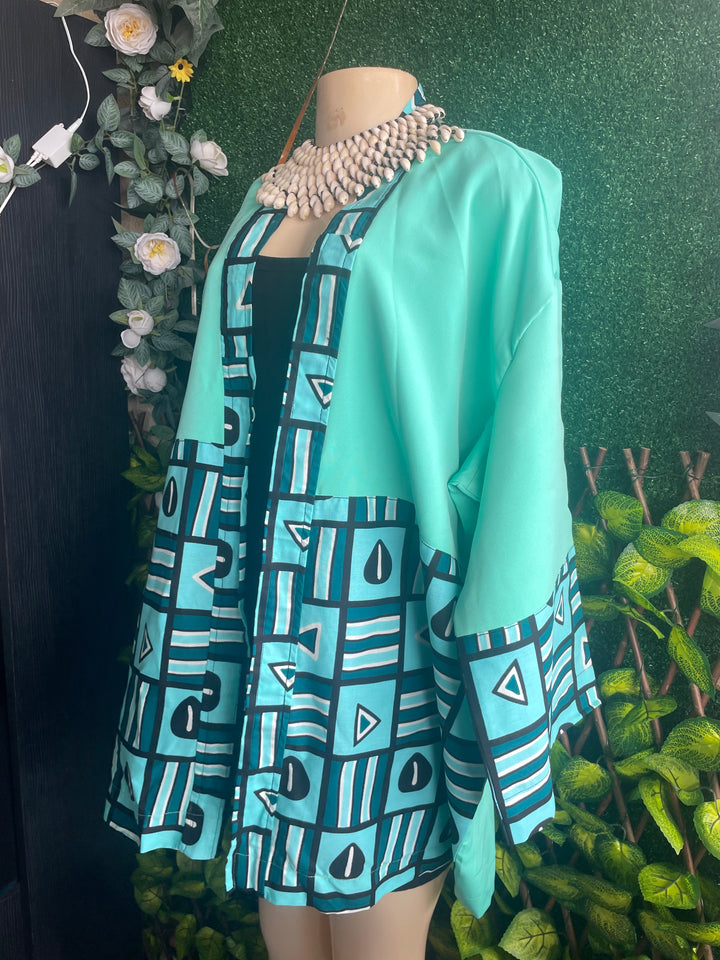 Kimonos COLLECTION EDIMA : élégance et confort pour un style tendance et polyvalent.