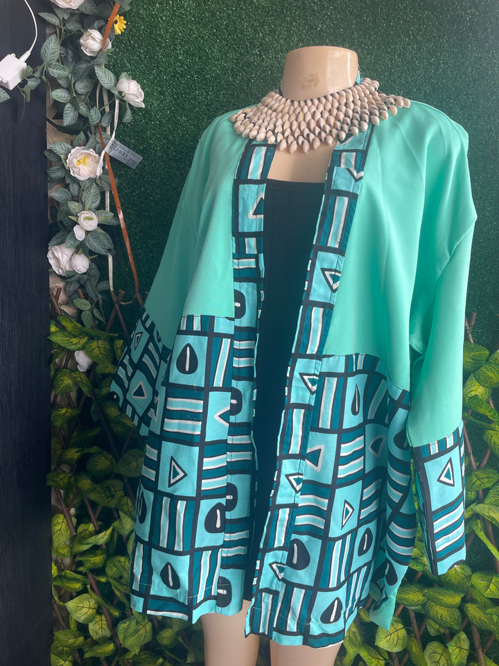 Kimonos COLLECTION EDIMA : élégance et confort pour un style tendance et polyvalent.