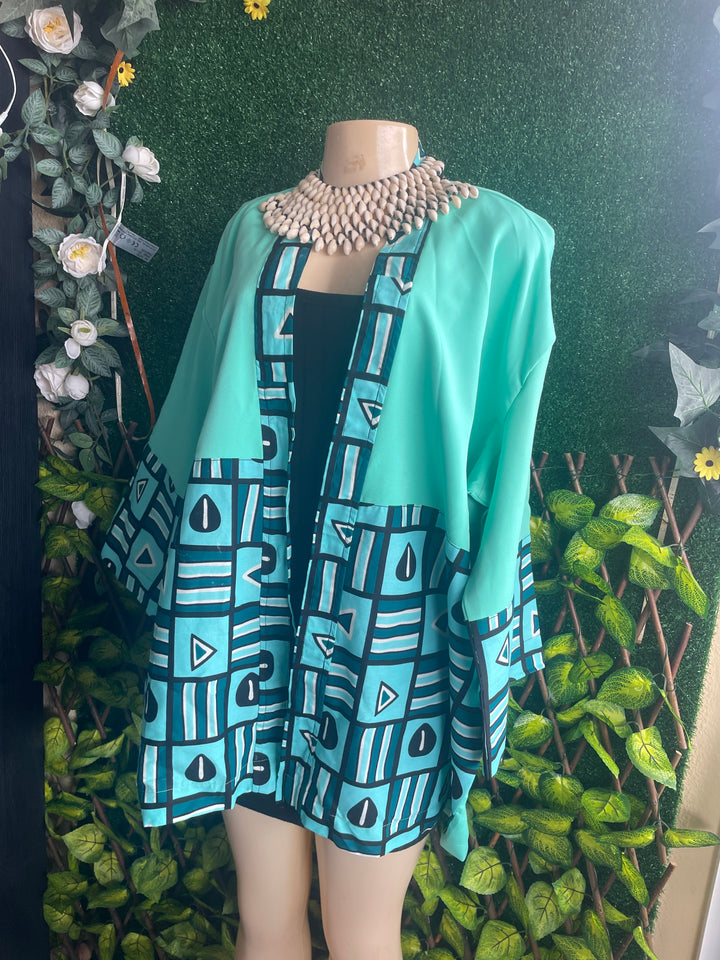 Kimonos COLLECTION EDIMA : élégance et confort pour un style tendance et polyvalent.
