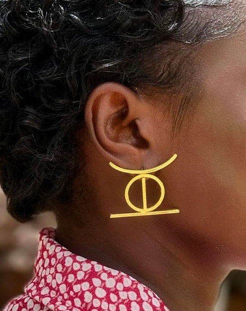 Boucles d'Oreille  collection Sally : L’Essence de l'Élégance au Quotidien