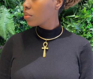 COLLIER TENDANCES EN LAITON