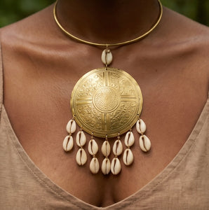 COLLIER KIIUMAN